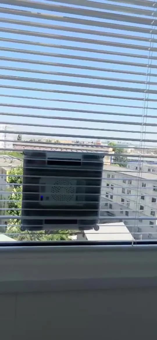 Geamuri curate, fără urme
